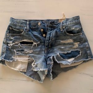 American Eagle shorts - high rise festival size 4🎀